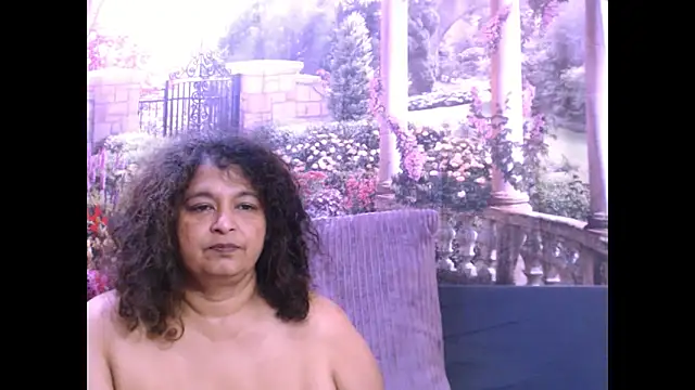 Snapshot of indianstar75 chatting on 02.28.25 indianstar75 online show from 02.28.25