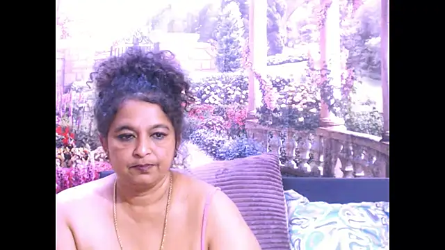 Snapshot of indianstar75 chatting on 03.07.25 indianstar75 online show from 03.07.25