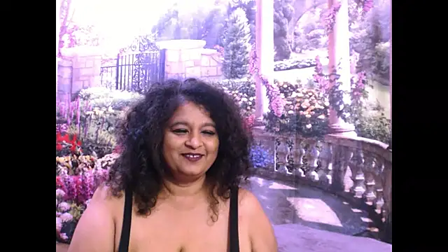 Snapshot of indianstar75 chatting on 03.11.25 indianstar75 online show from 03.11.25