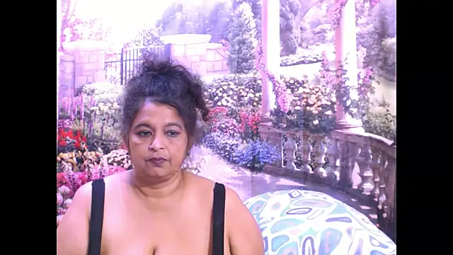 Snapshot of indianstar75 chatting on 03.12.25 indianstar75 online show from 03.12.25
