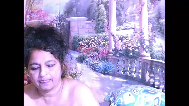 Snapshot of indianstar75 chatting on 03.12.25 indianstar75 online show from 03.12.25
