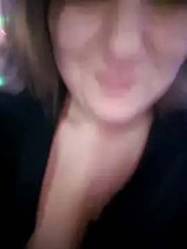 Snapshot of Cutegirlforyou chatting on 12.22.25 Cutegirlforyou online show from 12.22.25