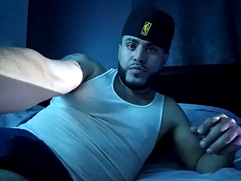 gardy8585 online show from 01.15.25