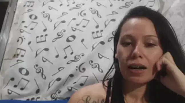 Venusluxodomme online show from 02.17.25