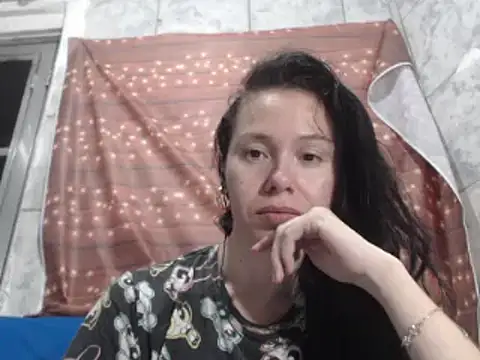 Venusluxodomme online show from 09.21.25