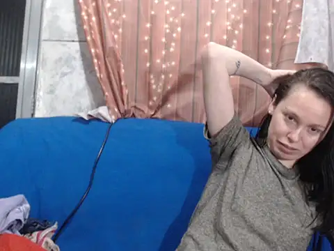 Venusluxodomme online show from 03.22.26