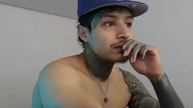 trieone online show from 01.01.25