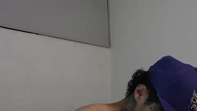 trieone online show from 03.01.25