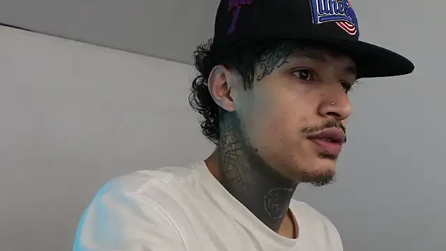 trieone online show from 03.05.25