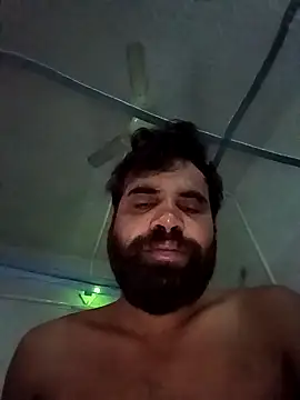 Snapshot of Dogol1990 chatting on 12.19.25 Dogol1990 online show from 12.19.25