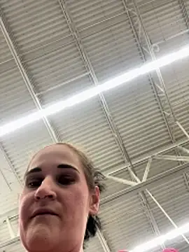 lolabunny9 online show from 01.31.26