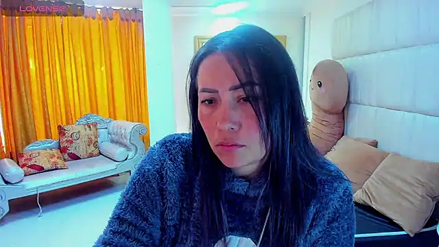 Snapshot of gaby_trent chatting on 03.15.25 gaby trent online show from 03.15.25