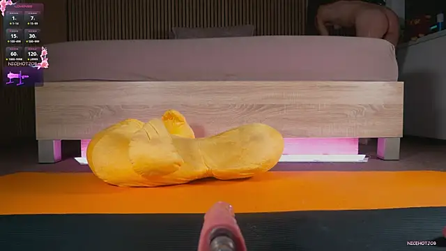 NiceHotJob online show from 03.08.26