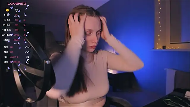 Snapshot of Rachel_Ro chatting on 12.04.24 Rachel Ro online show from 12.04.24