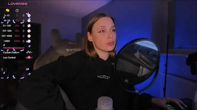 Snapshot of Rachel_Ro chatting on 12.09.24 Rachel Ro online show from 12.09.24