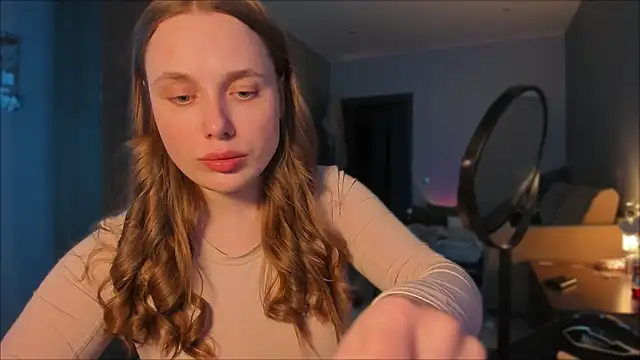 Snapshot of Rachel_Ro chatting on 01.15.25 Rachel Ro online show from 01.15.25