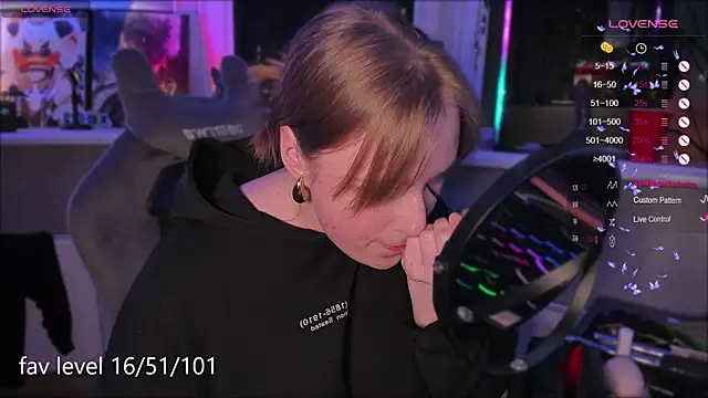 Snapshot of Rachel_Ro chatting on 10.08.25 Rachel Ro online show from 10.08.25