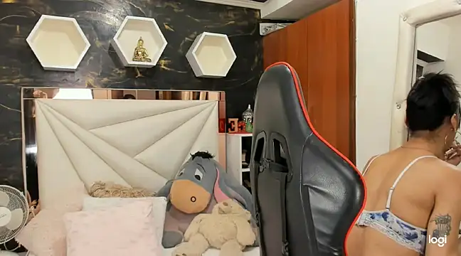 ximena slut 21 online show from 12.18.24