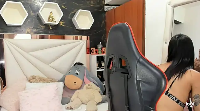 ximena slut 21 online show from 12.19.24