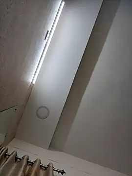 Snapshot of GUJJU_GUJARATI chatting on 02.19.25 GUJJU GUJARATI online show from 02.19.25