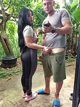 Snapshot of venusandzeus@xh chatting on 03.25.26 venusandzeusxh online show from 03.25.26