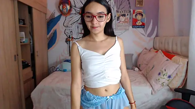 Snapshot of LinzyBaner chatting on 02.26.26 LinzyBaner online show from 02.26.26