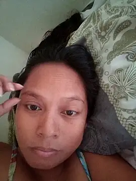 PinaySweet92 online show from 12.23.25