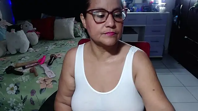 pervert mommy  online show from 01.17.26