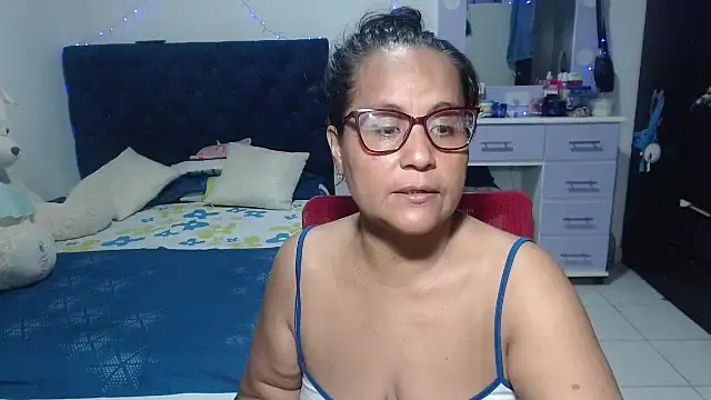 pervert mommy  online show from 04.14.26