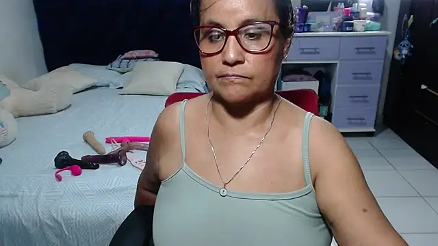pervert mommy  online show from 05.11.26