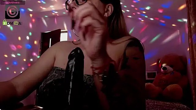 SonyaDevon online show from 03.20.25