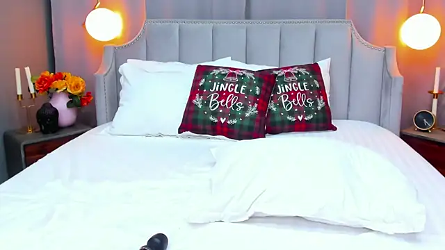 EmillyBronte online show from 12.13.24