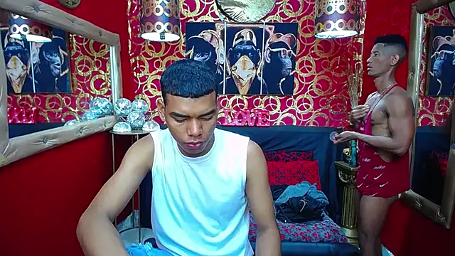 Snapshot of PEINBOYS chatting on 02.24.25 PEINBOYS online show from 02.24.25