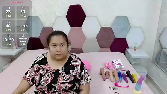 Snapshot of angel_blue chatting on 02.26.26 angel blue online show from 02.26.26