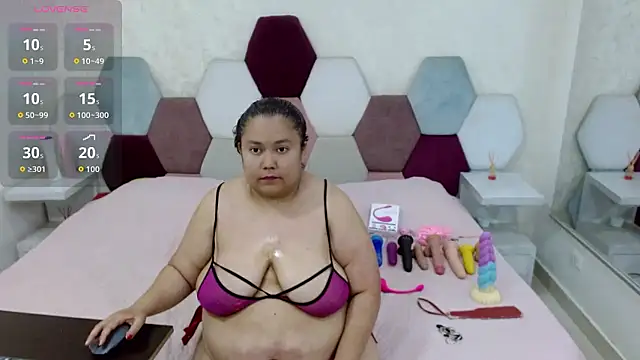 Snapshot of angel_blue chatting on 03.01.26 angel blue online show from 03.01.26