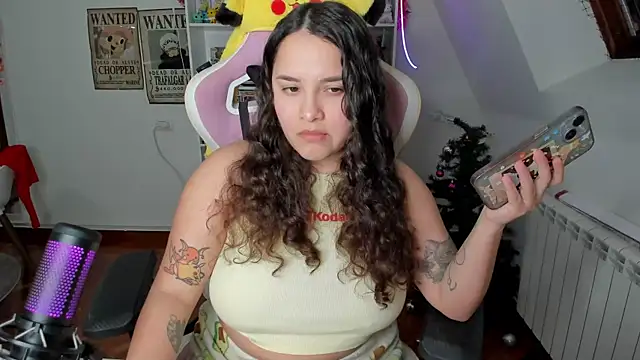 Snapshot of Sweet_sully__ chatting on 01.07.25 Sweet sully online show from 01.07.25