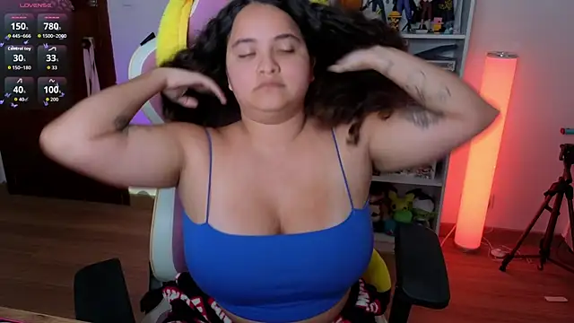 Snapshot of Sweet_sully__ chatting on 09.27.25 Sweet sully online show from 09.27.25