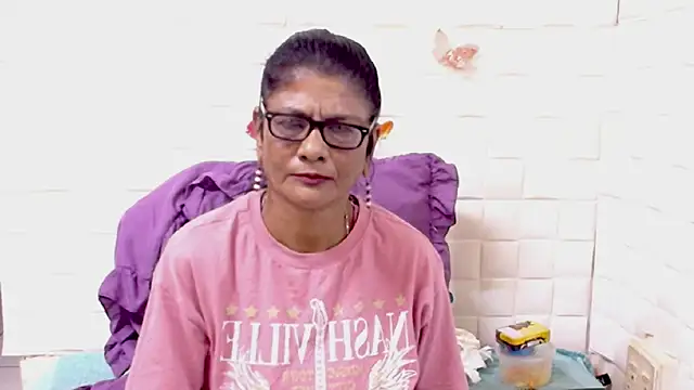 IndianAllure online show from 04.02.26