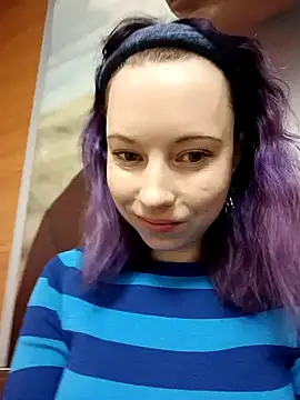 Frost foxy online show from 02.22.25