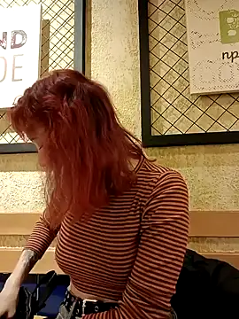 Frost foxy online show from 03.01.25