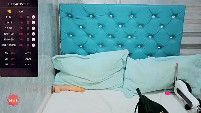 MAARYMOON online show from 01.09.26