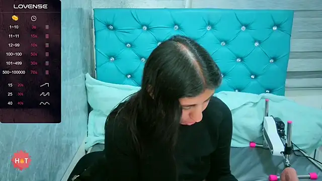 MAARYMOON online show from 02.17.26