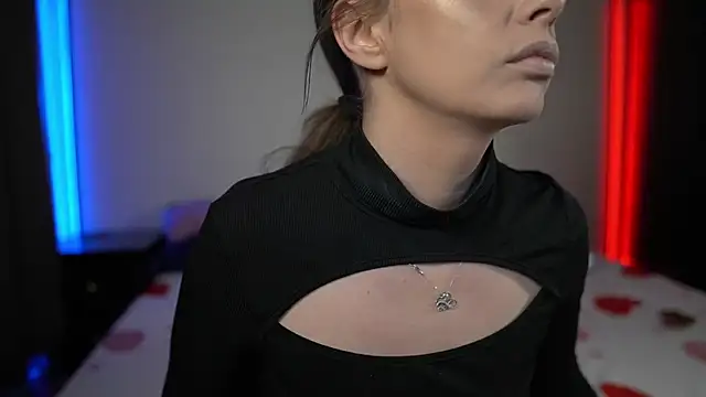 TiffanyPierce online show from 02.25.25