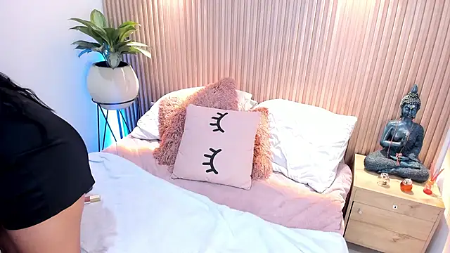 Snapshot of AMELIE_xx chatting on 01.24.25 AMELIE xx online show from 01.24.25