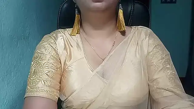 Snapshot of YourModhu chatting on 09.10.25 YourModhu online show from 09.10.25
