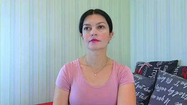  Lily  online show from 12.05.24