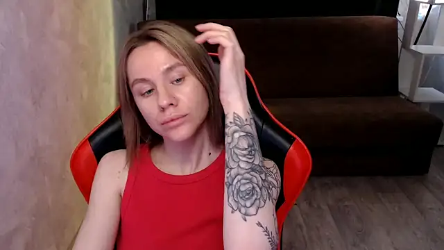 Mila Jon online show from 11.28.25