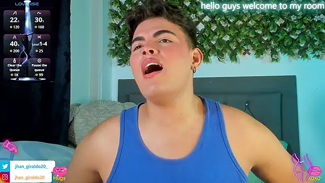 Snapshot of kamii_22 chatting on 12.15.25 kamii 22 online show from 12.15.25