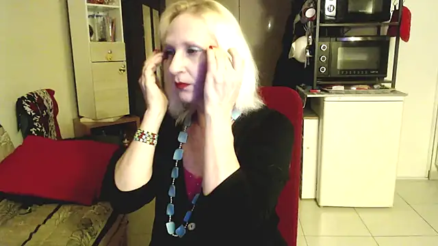 Snapshot of Ala-N-Dala chatting on 03.14.25 Ala-N-Dala online show from 03.14.25