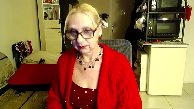 Snapshot of Ala-N-Dala chatting on 03.19.25 Ala-N-Dala online show from 03.19.25